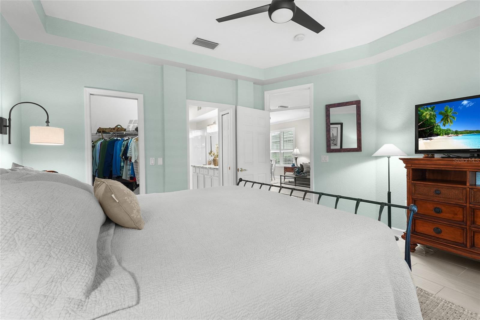 AVALON AT THE VILLAGES OF PALM-AIRE 2 - Residential