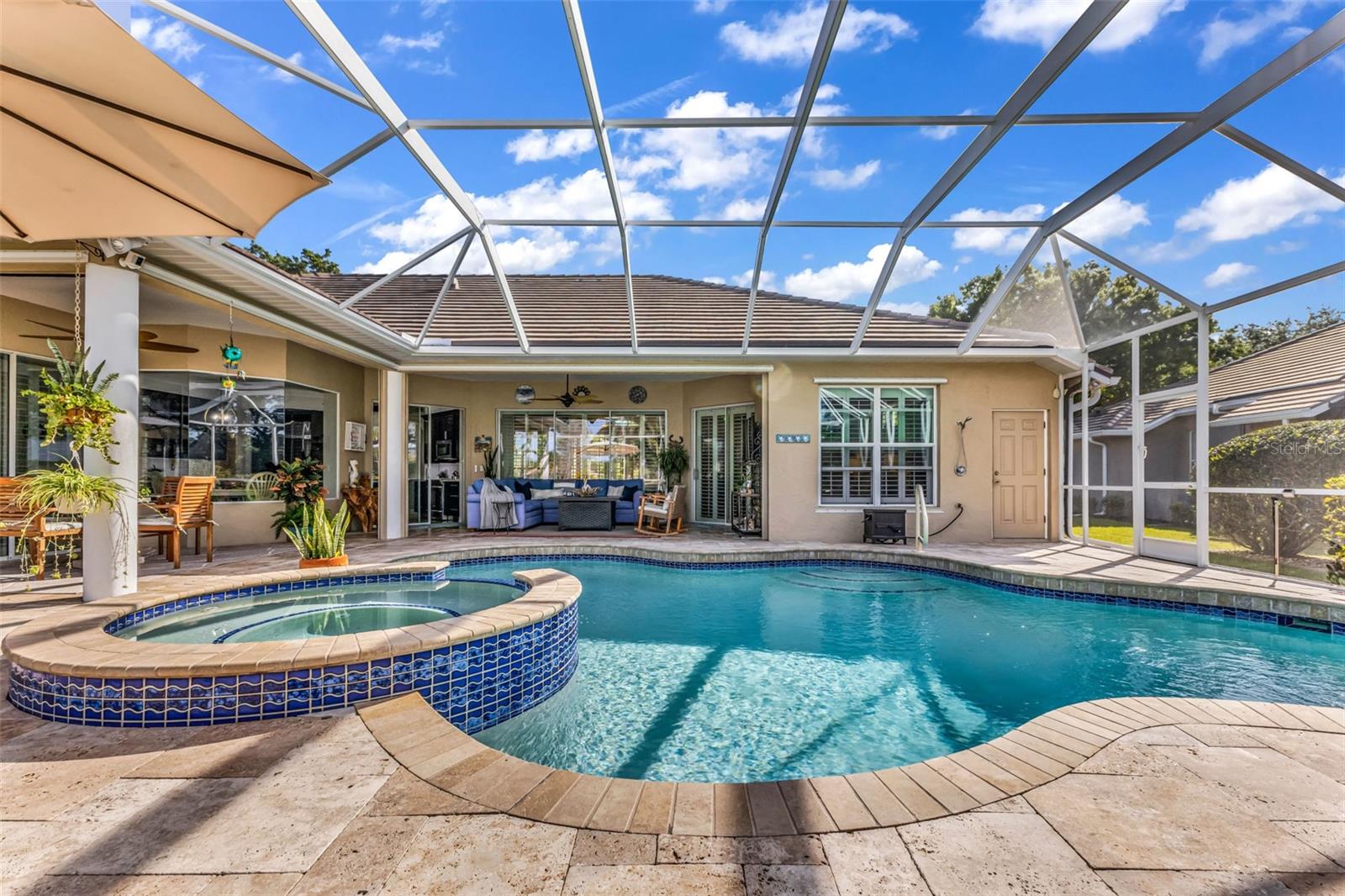 CALUSA LAKES - Residential