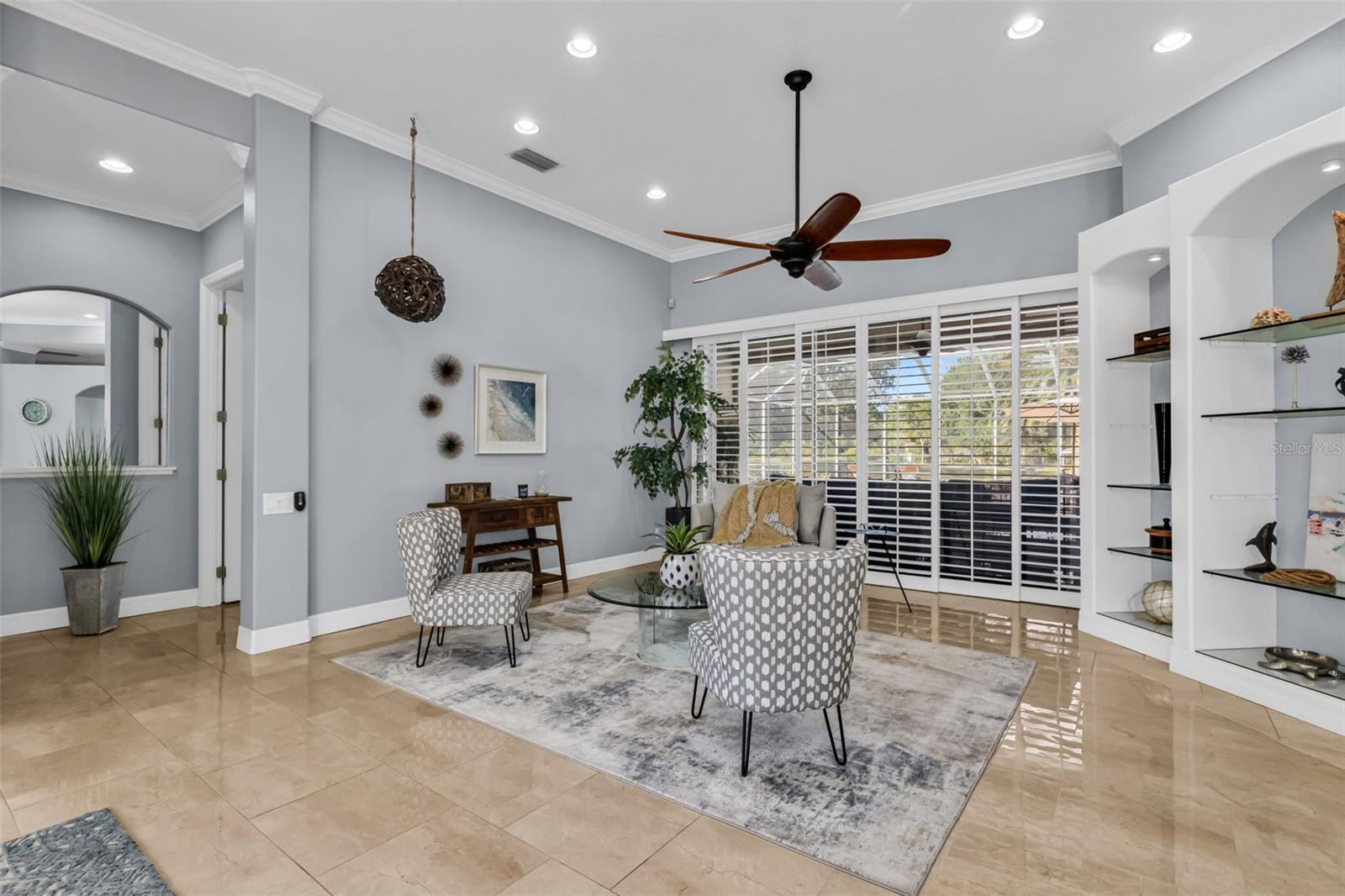 2201 CALUSA LAKES BOULEVARD