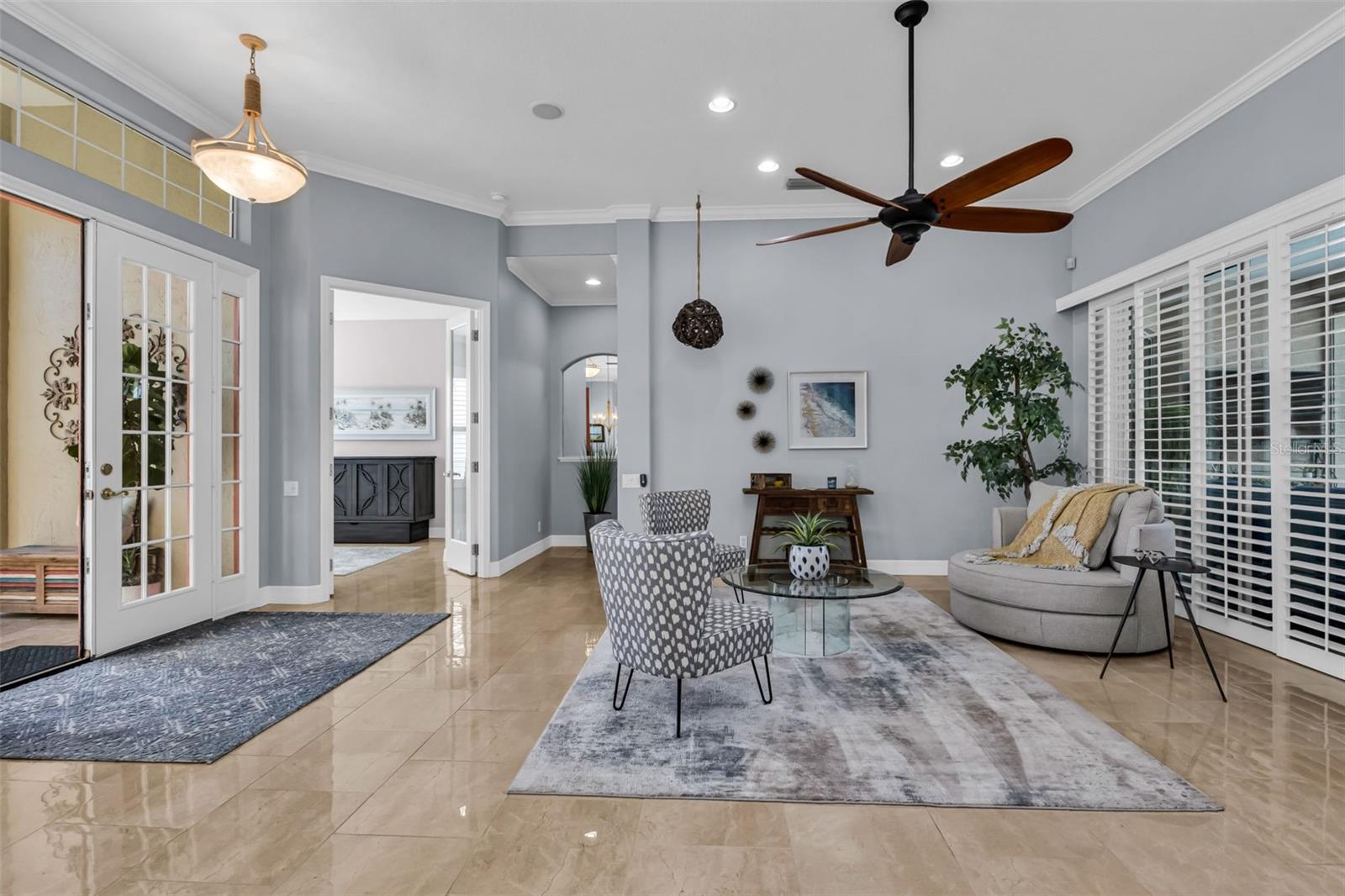 CALUSA LAKES - Residential