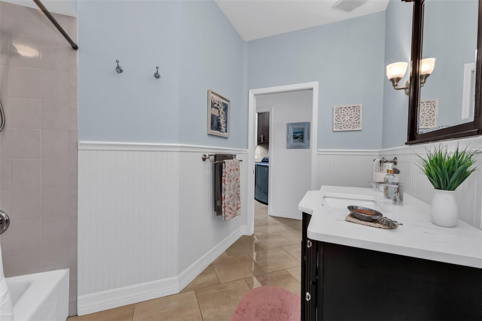 CALUSA LAKES - Residential