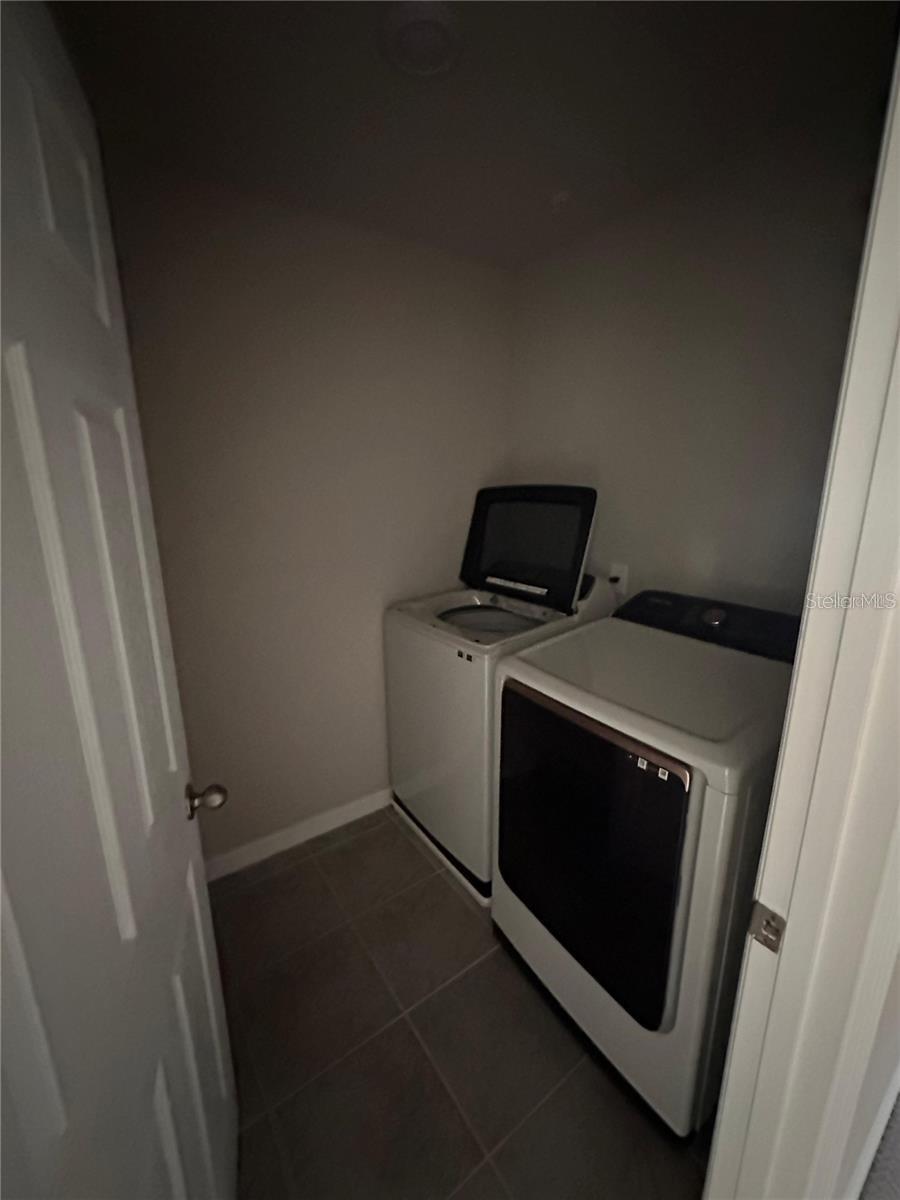 PRAIRIE MDWS - Residential