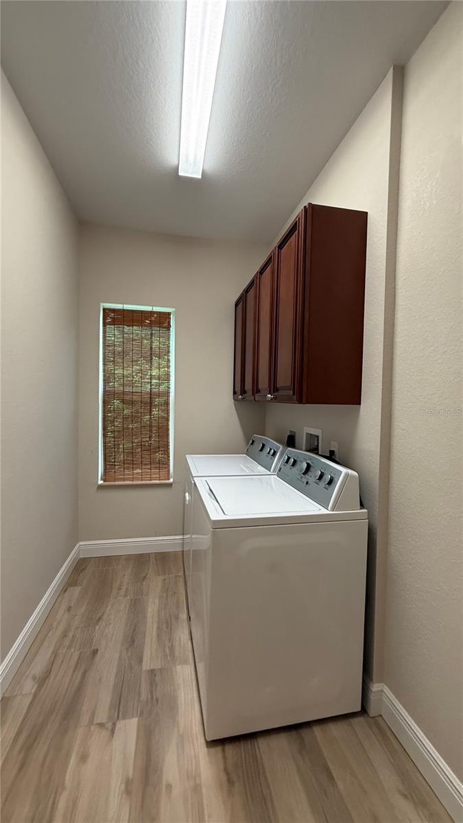 ROTONDA LAKES - Residential Lease