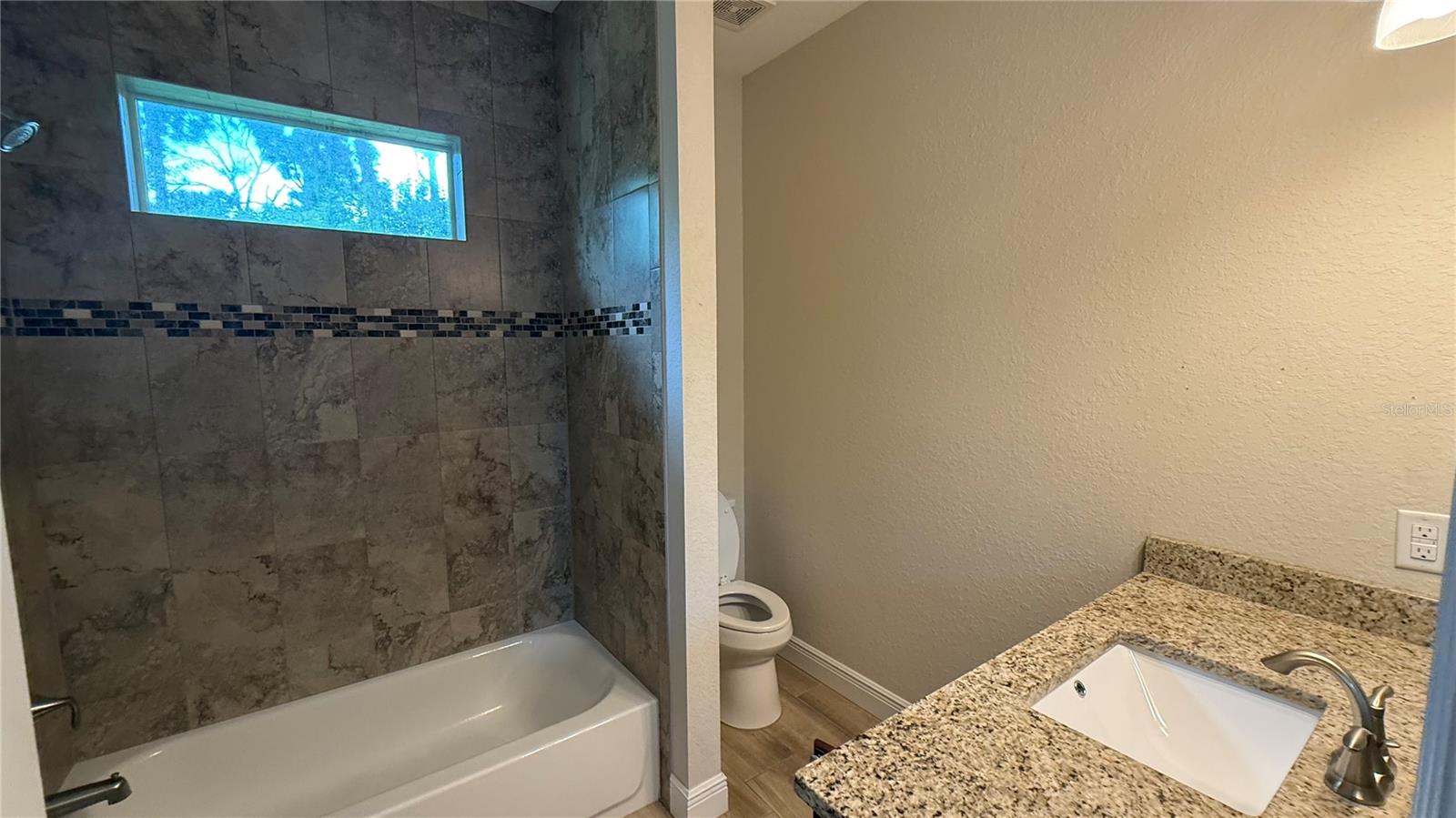 ROTONDA LAKES - Residential Lease