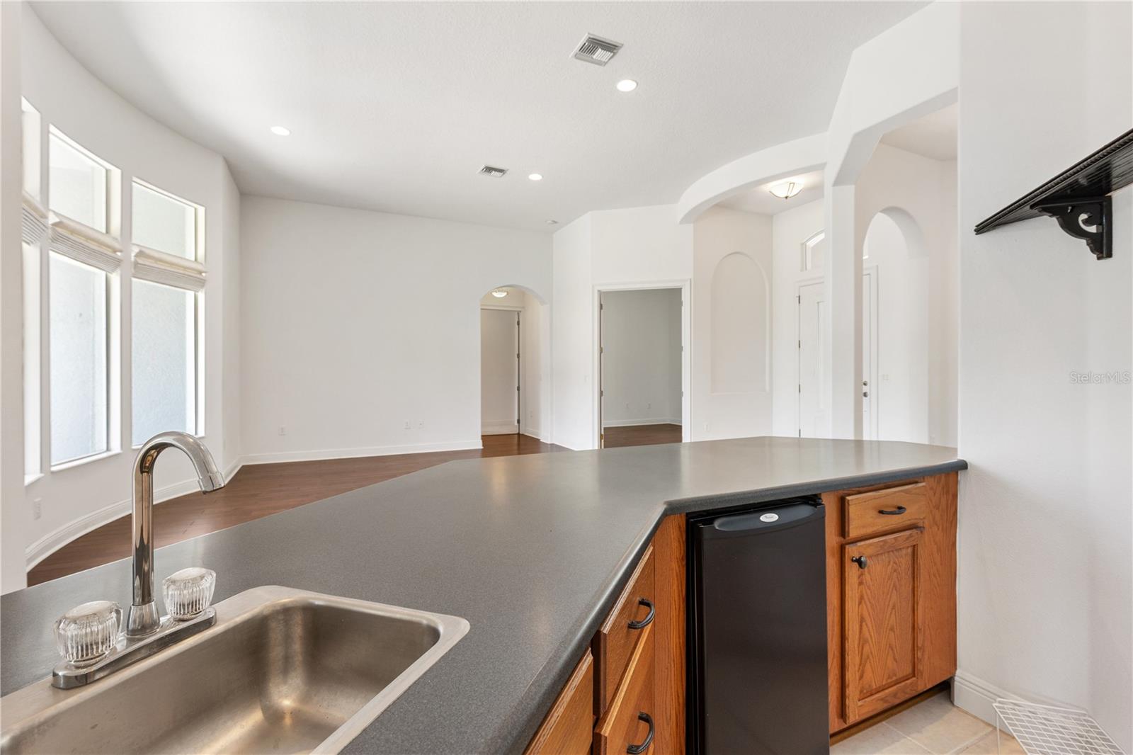 HARBOR HILLS UNIT 01 - Residential Lease