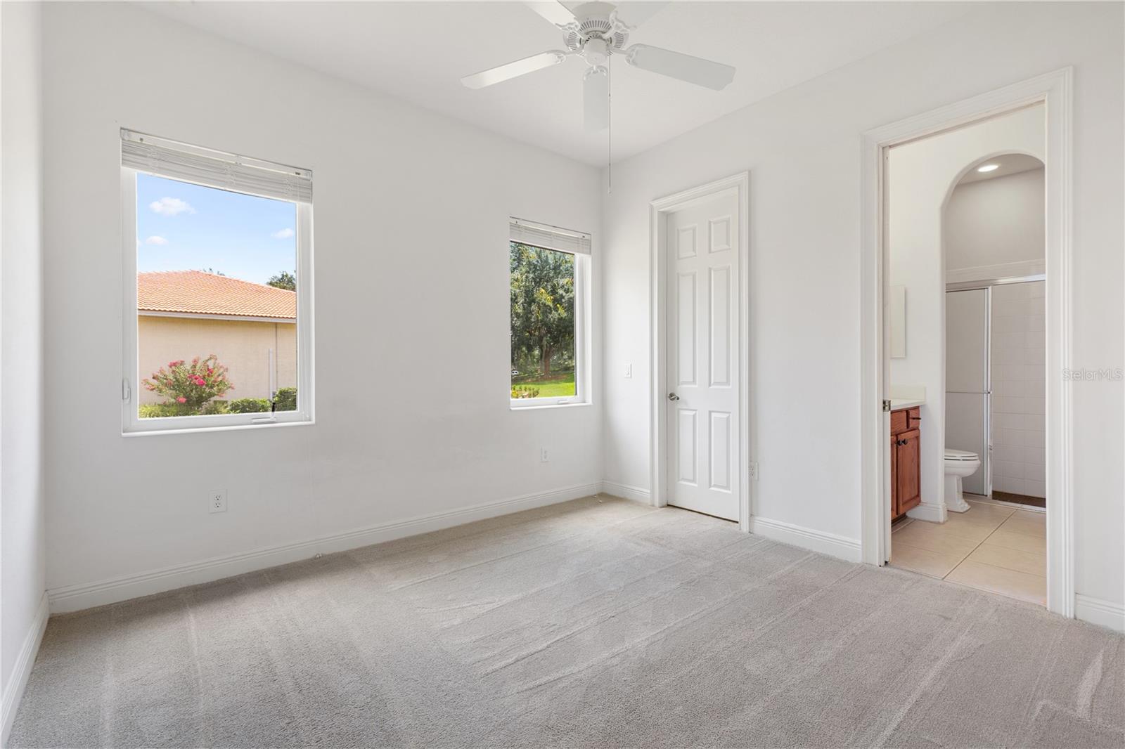 HARBOR HILLS UNIT 01 - Residential Lease