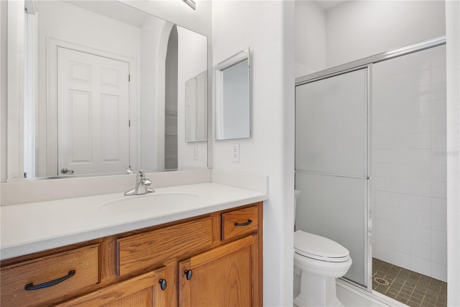 HARBOR HILLS UNIT 01 - Residential Lease