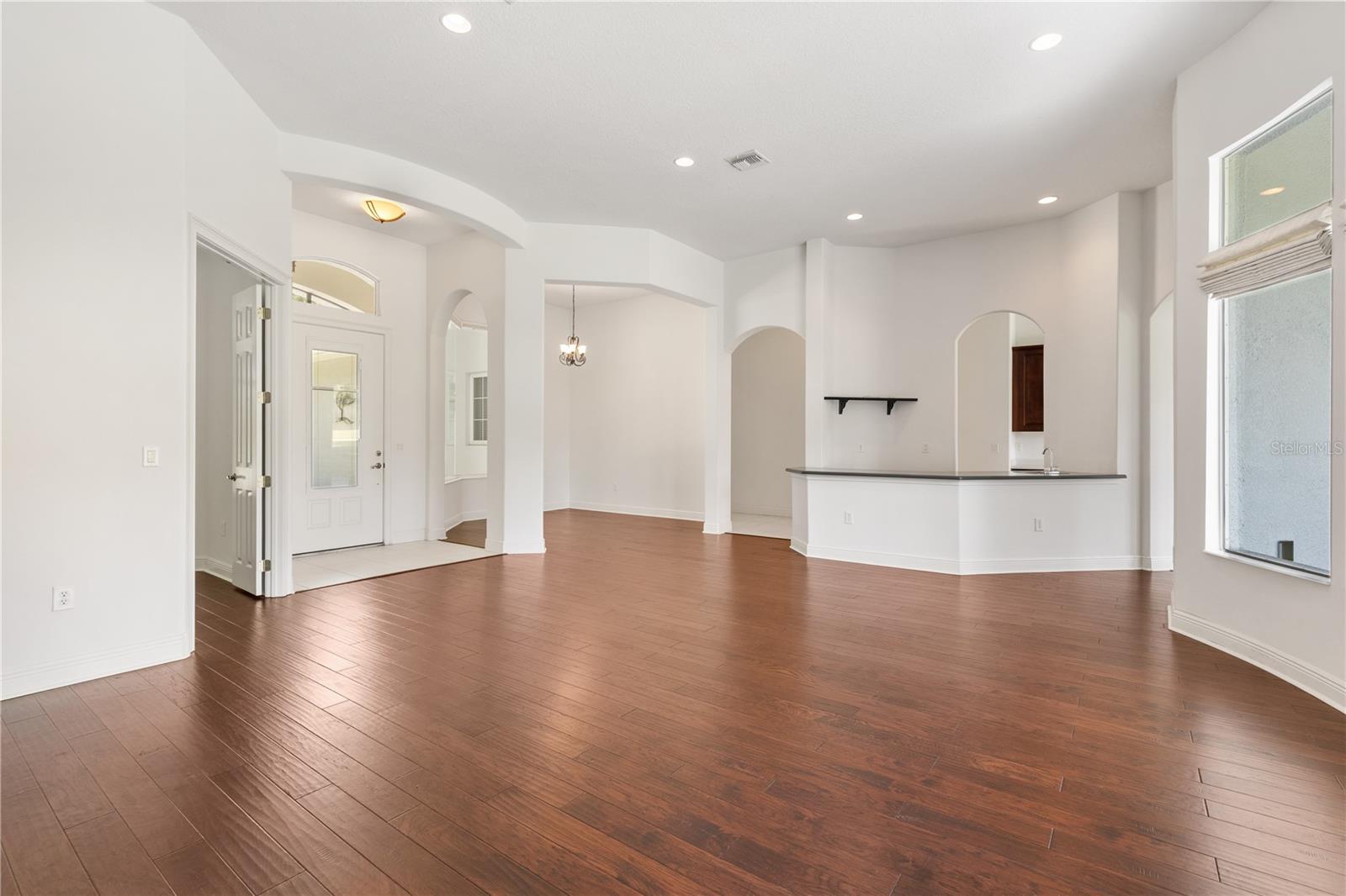 HARBOR HILLS UNIT 01 - Residential Lease