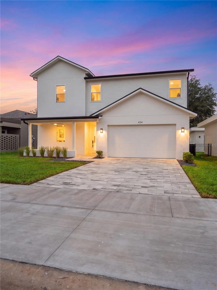 423 SKYFIELD COURT