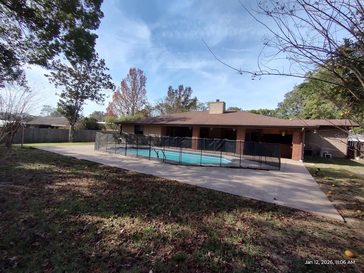 LEONARDO ESTATE - Residential Lease