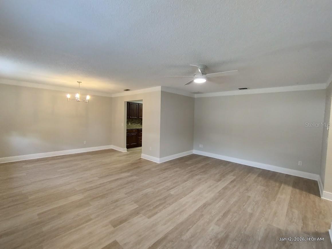 LEONARDO ESTATE - Residential Lease