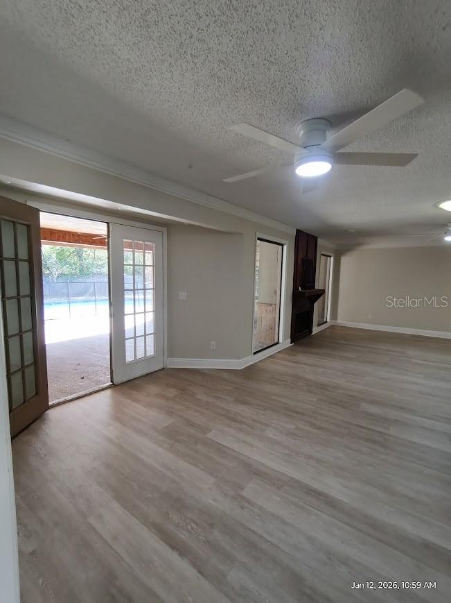 LEONARDO ESTATE - Residential Lease