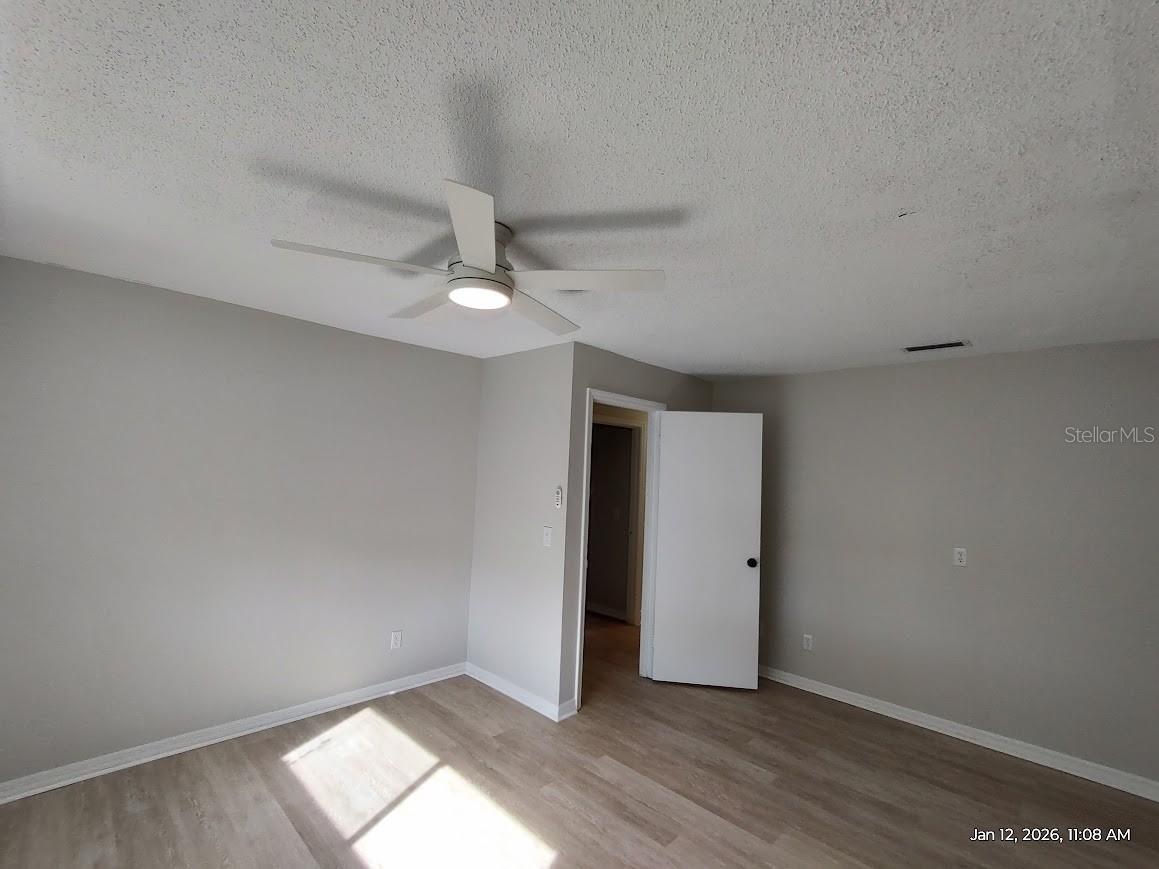 LEONARDO ESTATE - Residential Lease