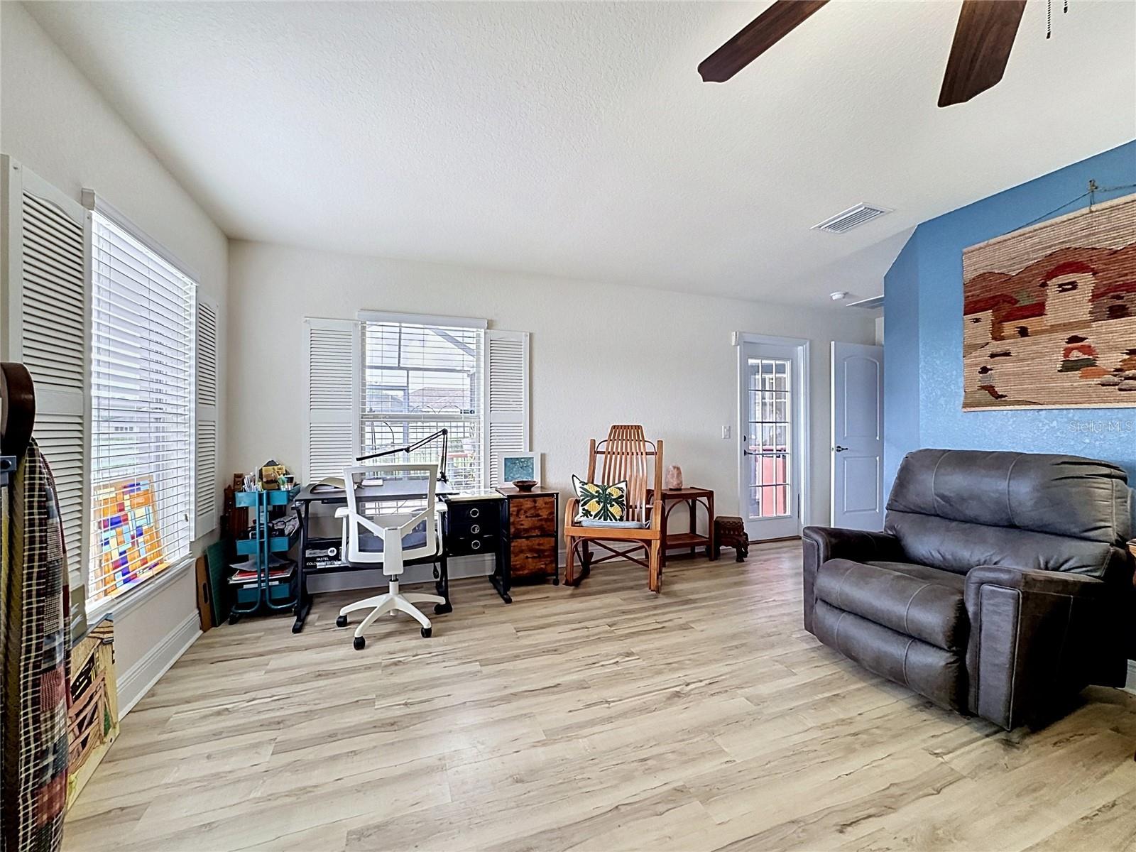 AYERSWORTH GLEN - Residential