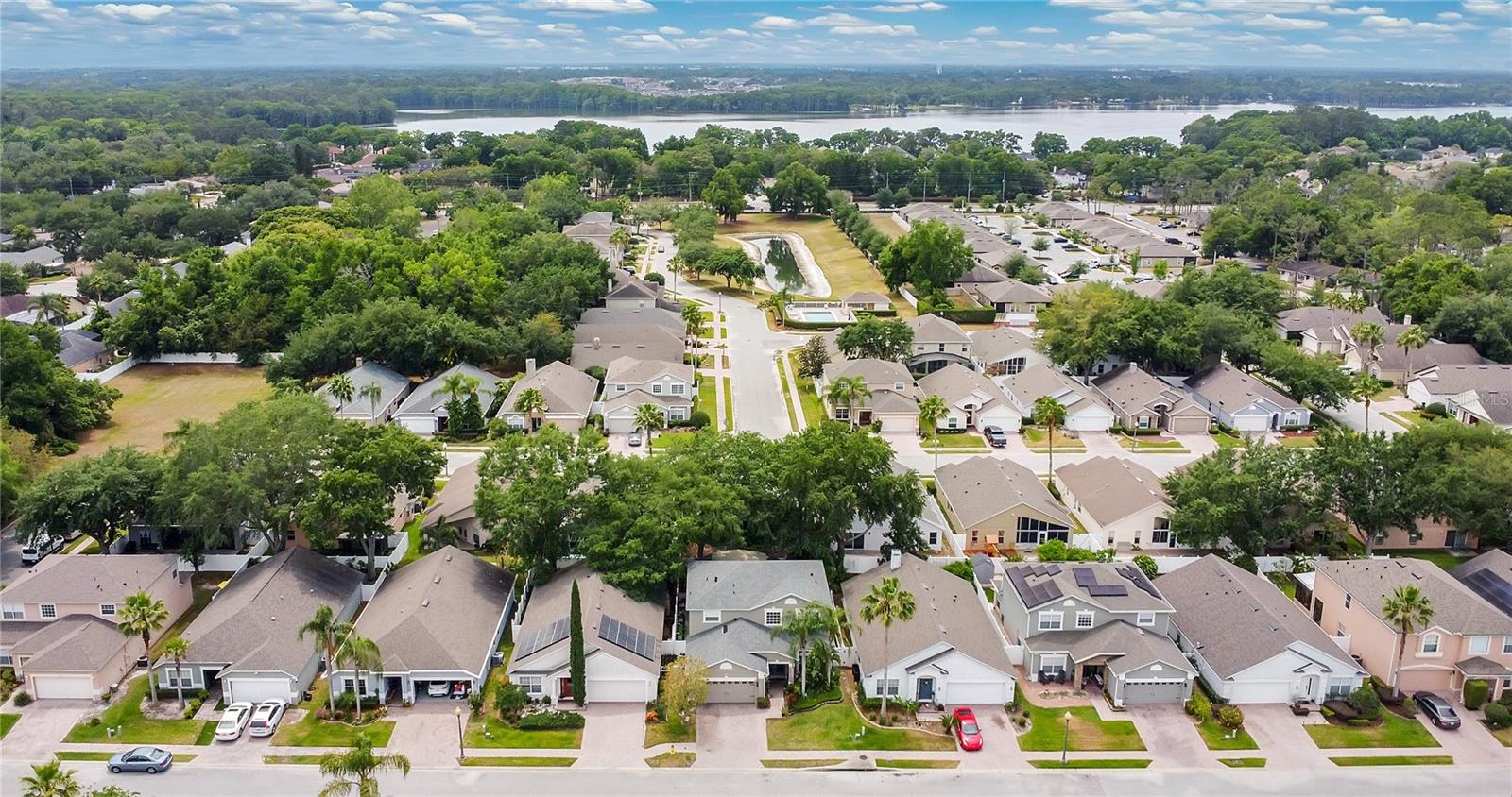 ROYAL OAKS - Residential