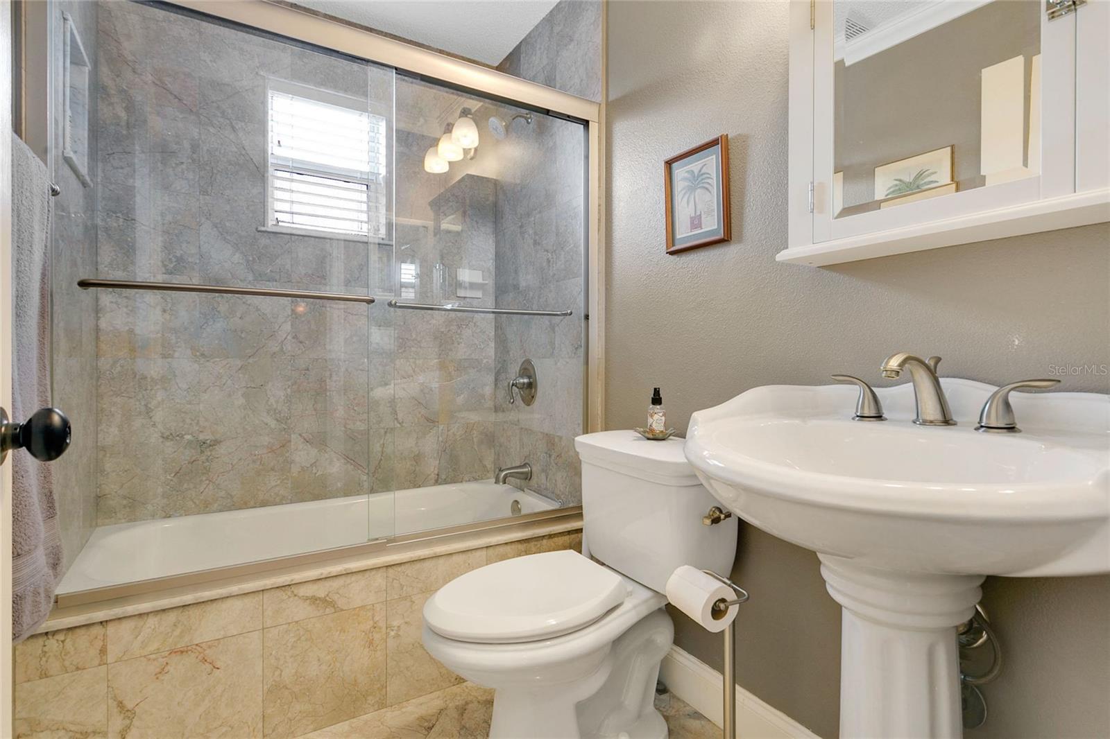 ROYAL OAKS - Residential