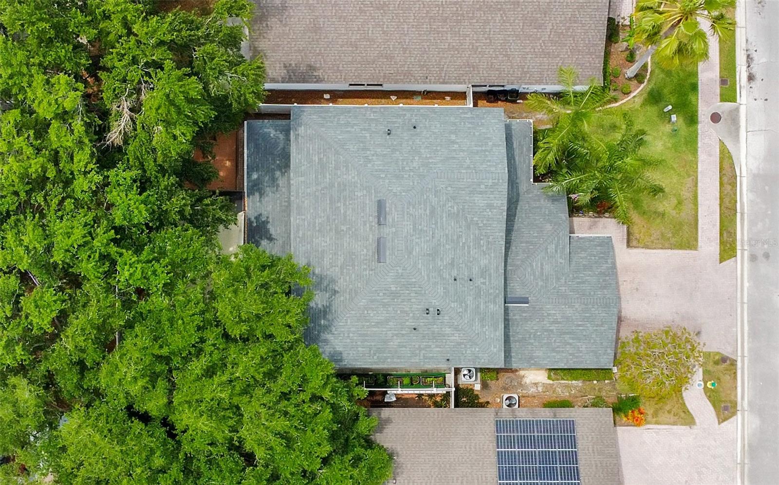 ROYAL OAKS - Residential