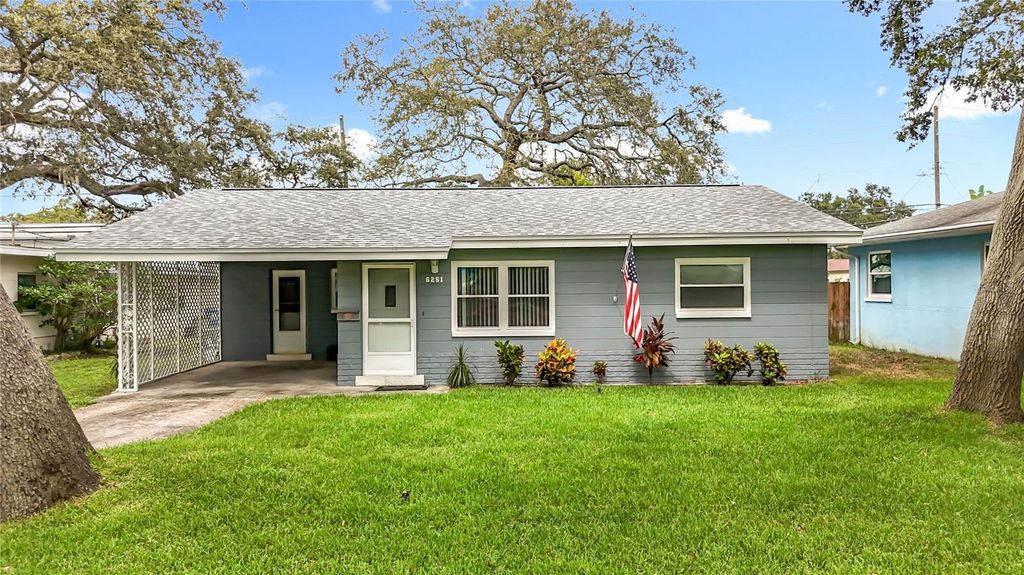 Photo of 6251 2nd Avenue S, St Petersburg, FL 33707 (MLS # TB8434525)