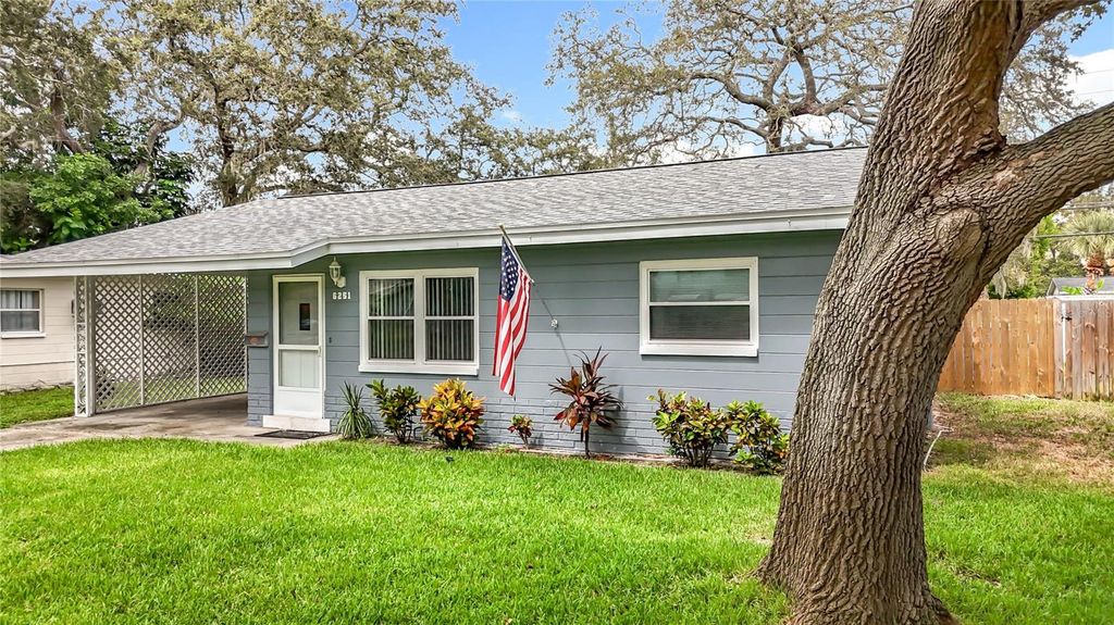 Photo of 6251 2nd Avenue S, St Petersburg, FL 33707 (MLS # TB8434525)