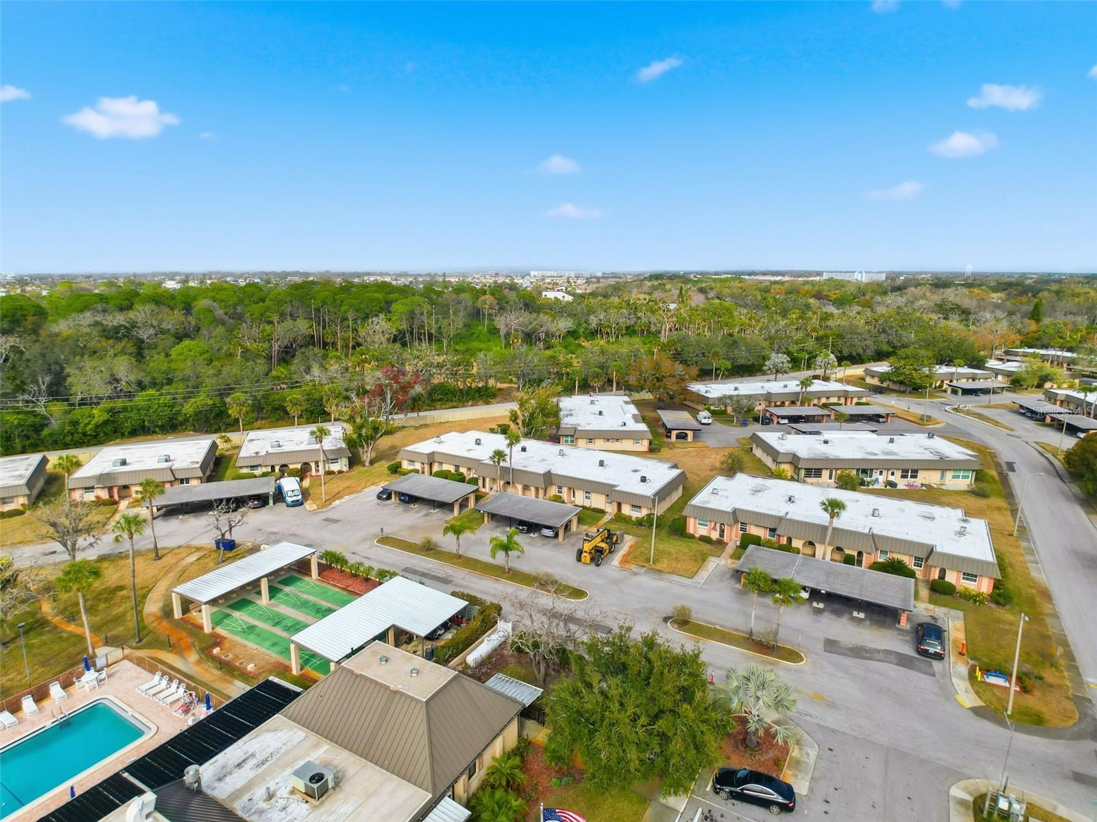 GARDENS BEACON SQUARE - Residential