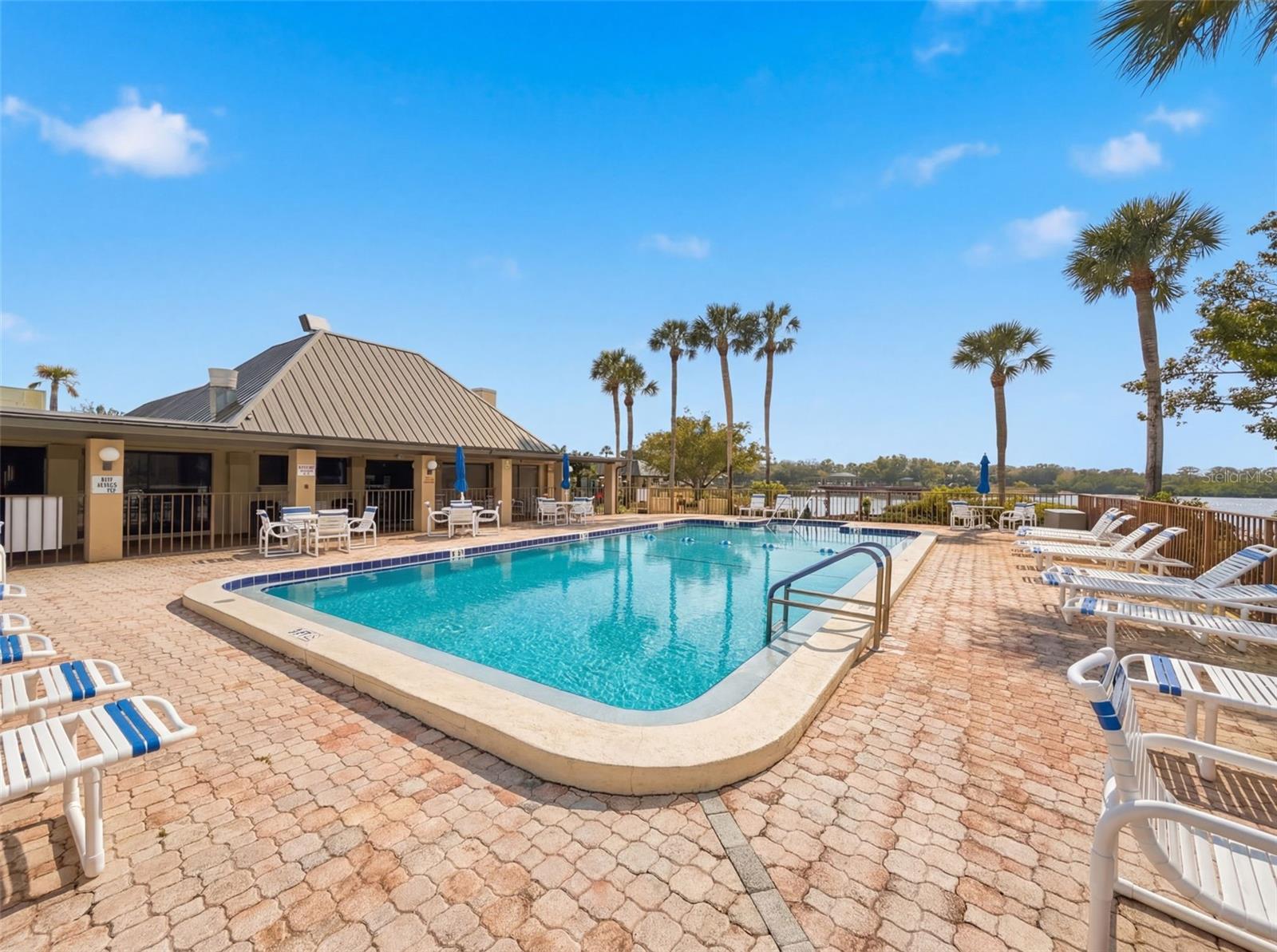 GARDENS BEACON SQUARE - Residential