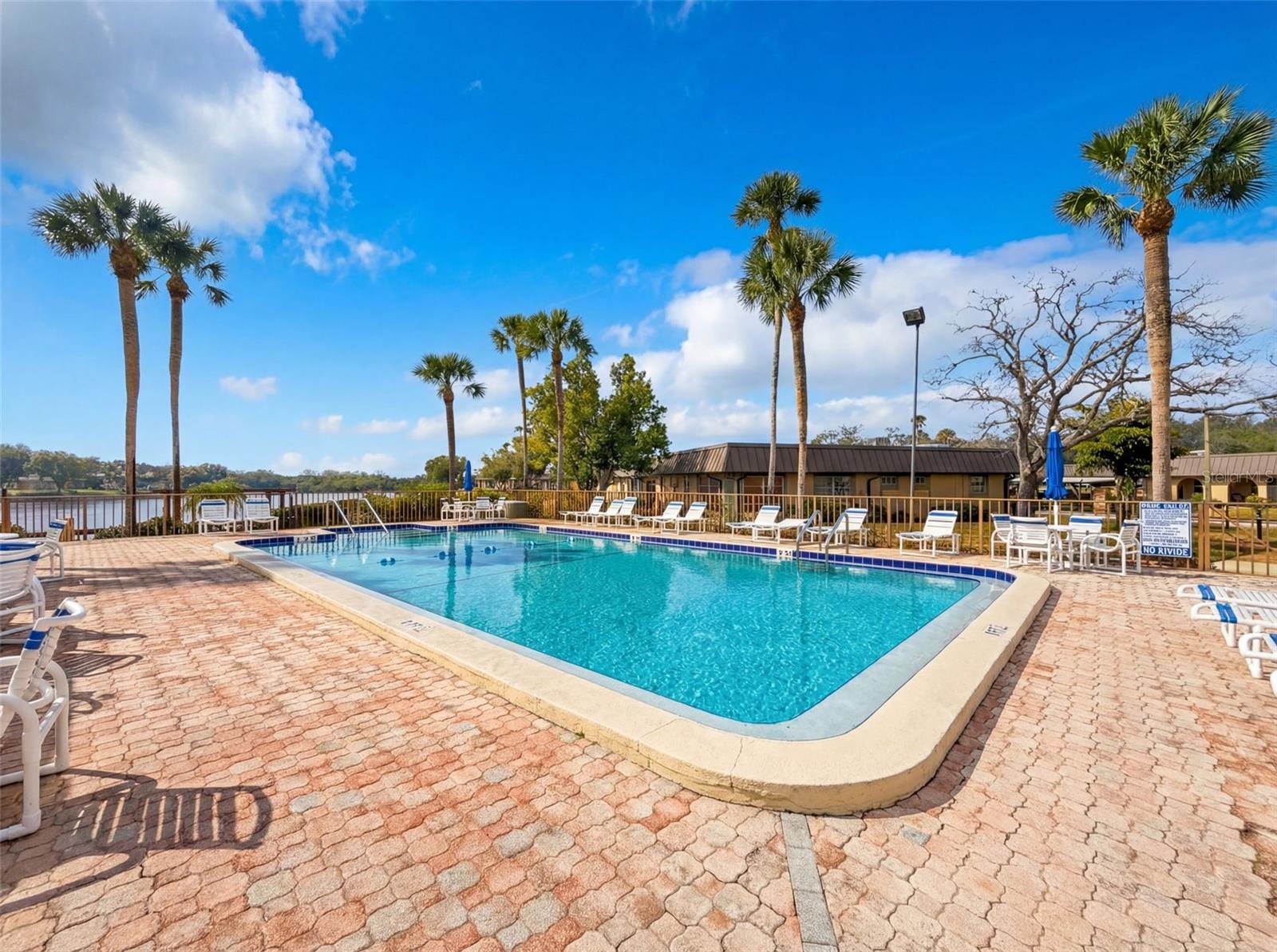 GARDENS BEACON SQUARE - Residential