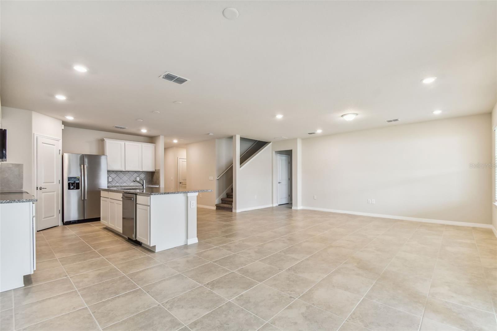 9832 CRESCENT MOON DRIVE