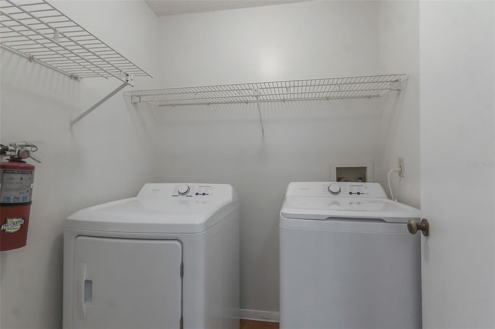 LANDING A CONDO - Residential