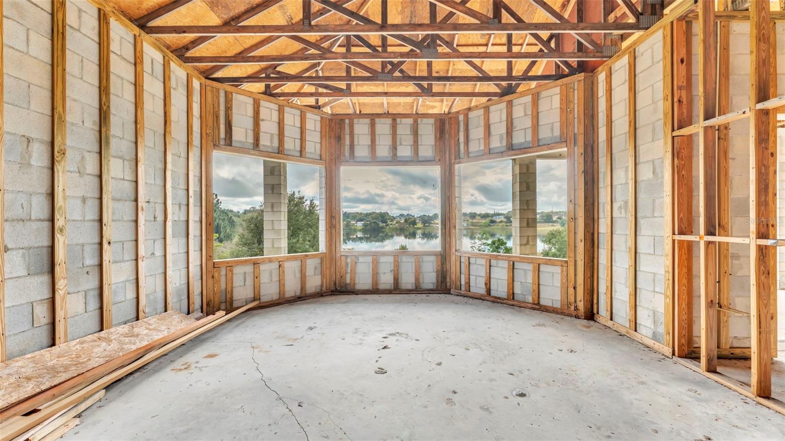 LAKE HAMILTON - Residential