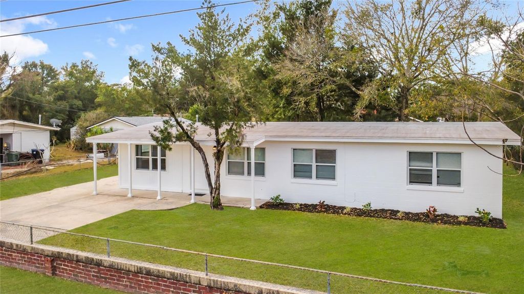 Photo of 1130 Dennis Avenue, Orlando, FL 32807 (MLS # A4683263)