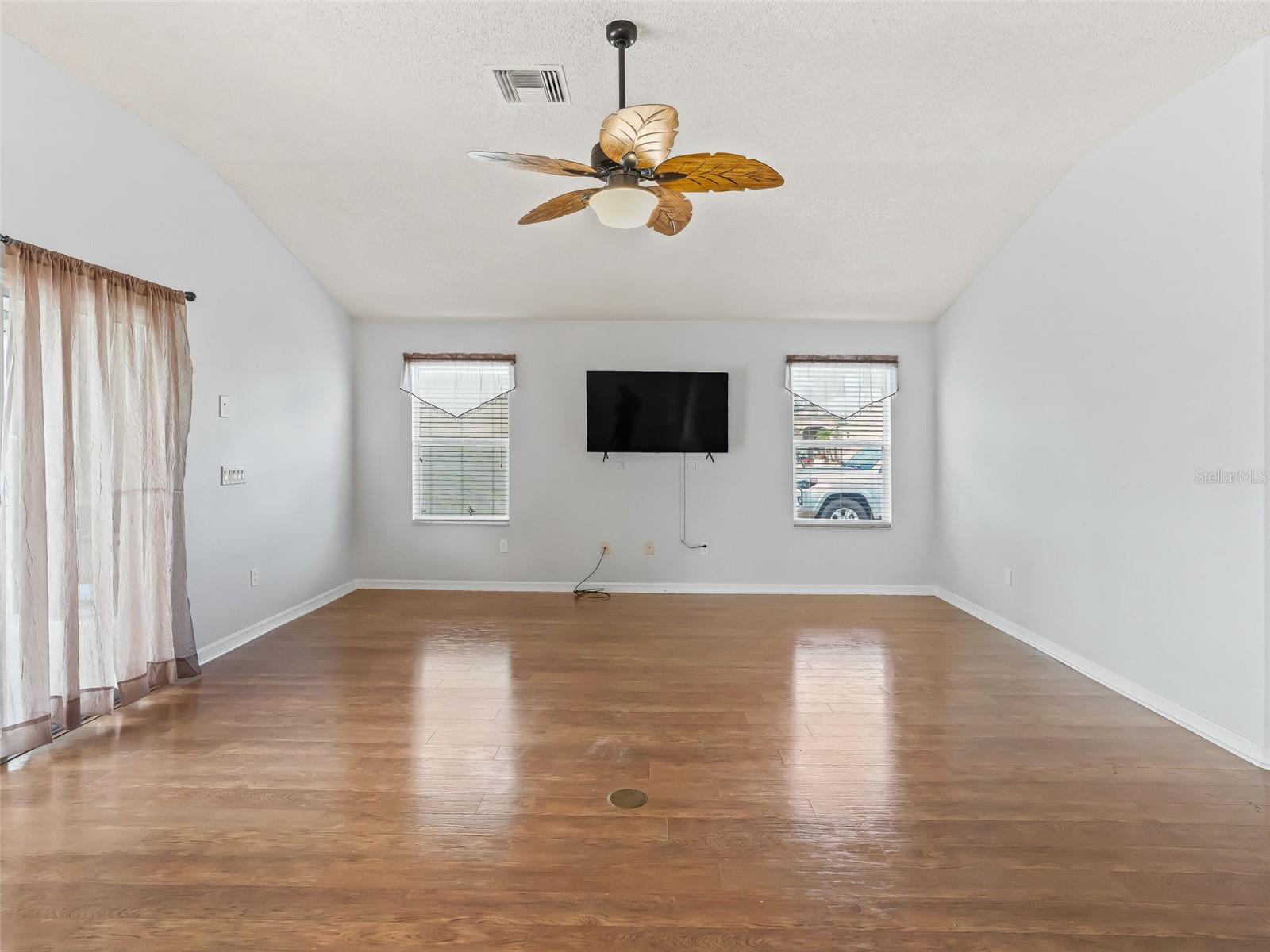 VILLAGES OF SUMTER - Residential