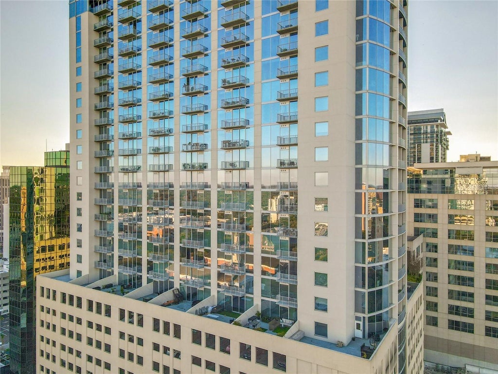 Photo of 155 S Court Avenue #1106, Orlando, FL 32801 (MLS # O6444929)