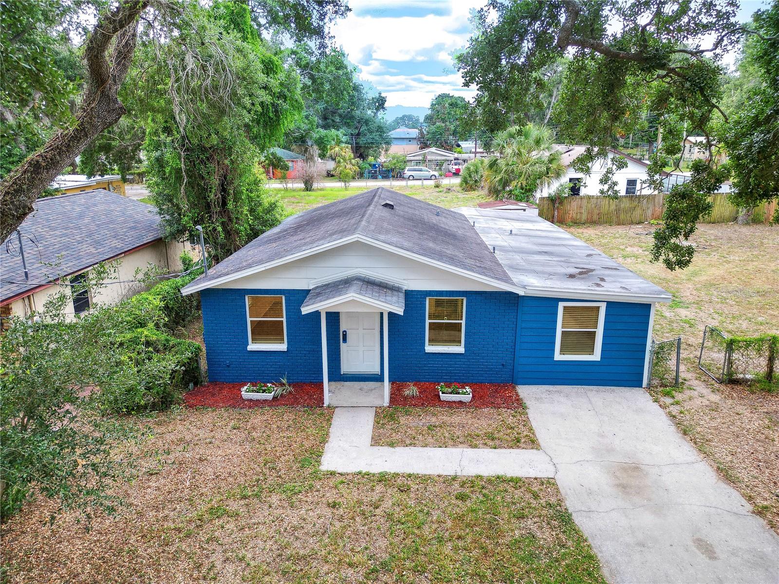 SEFFNER PARK - Residential