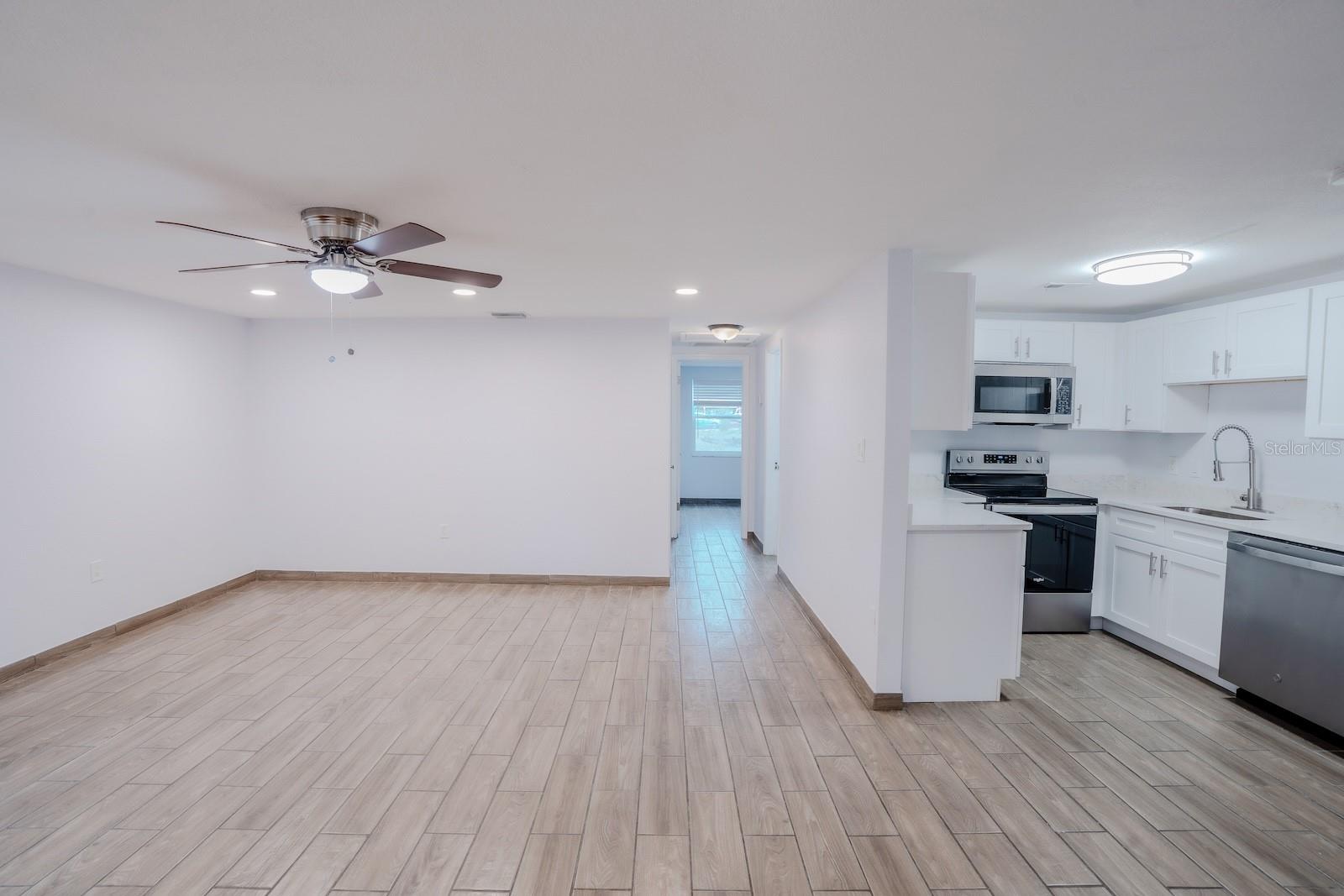 SEFFNER PARK - Residential