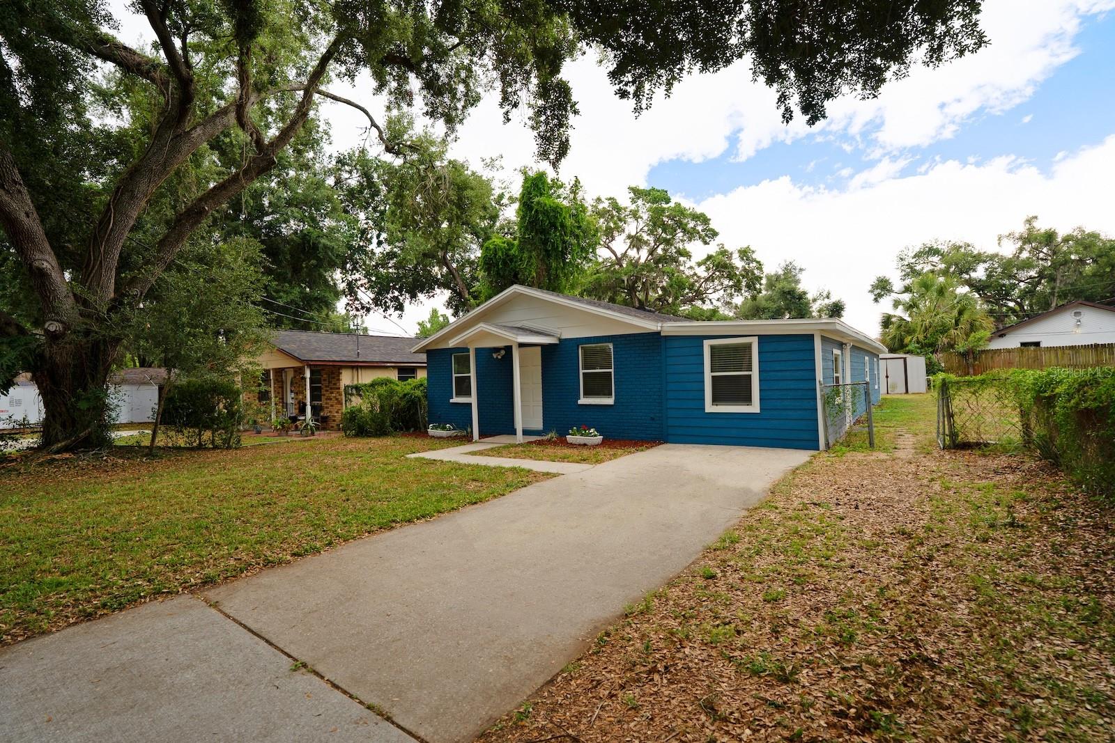 SEFFNER PARK - Residential