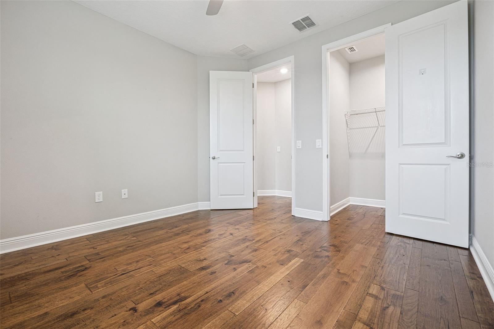 OAKLAND TRAILS PH 2 - Residential