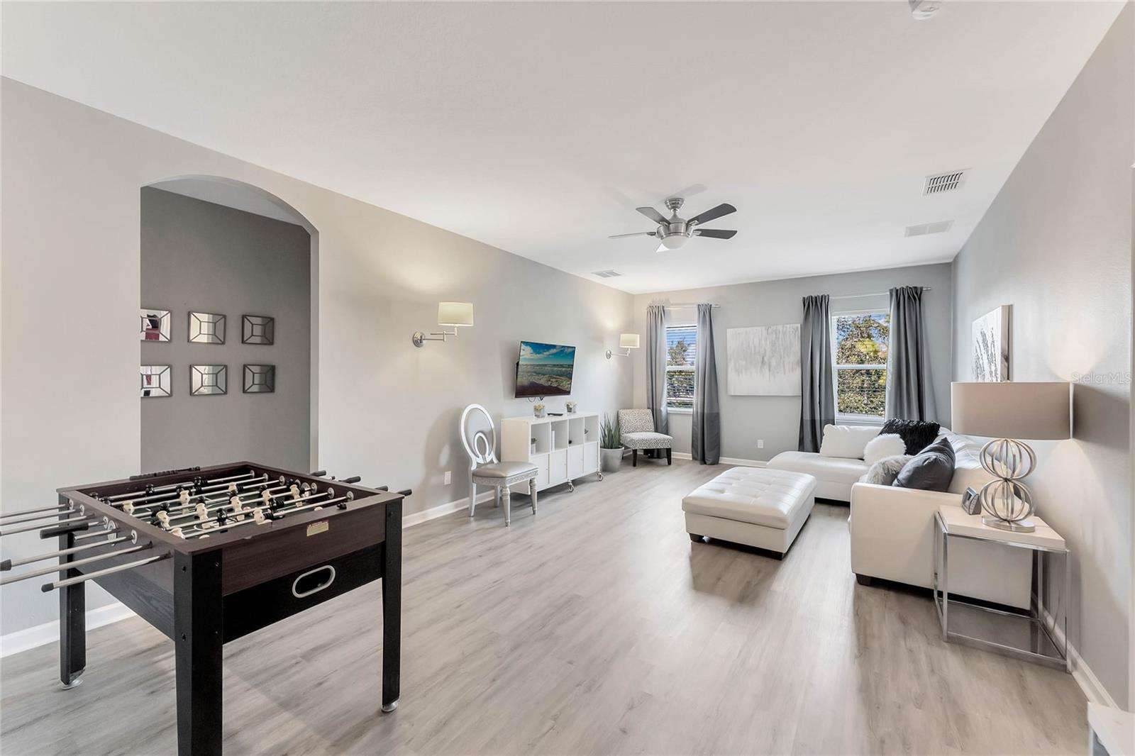 OAKMONT PH 01 - Residential Lease