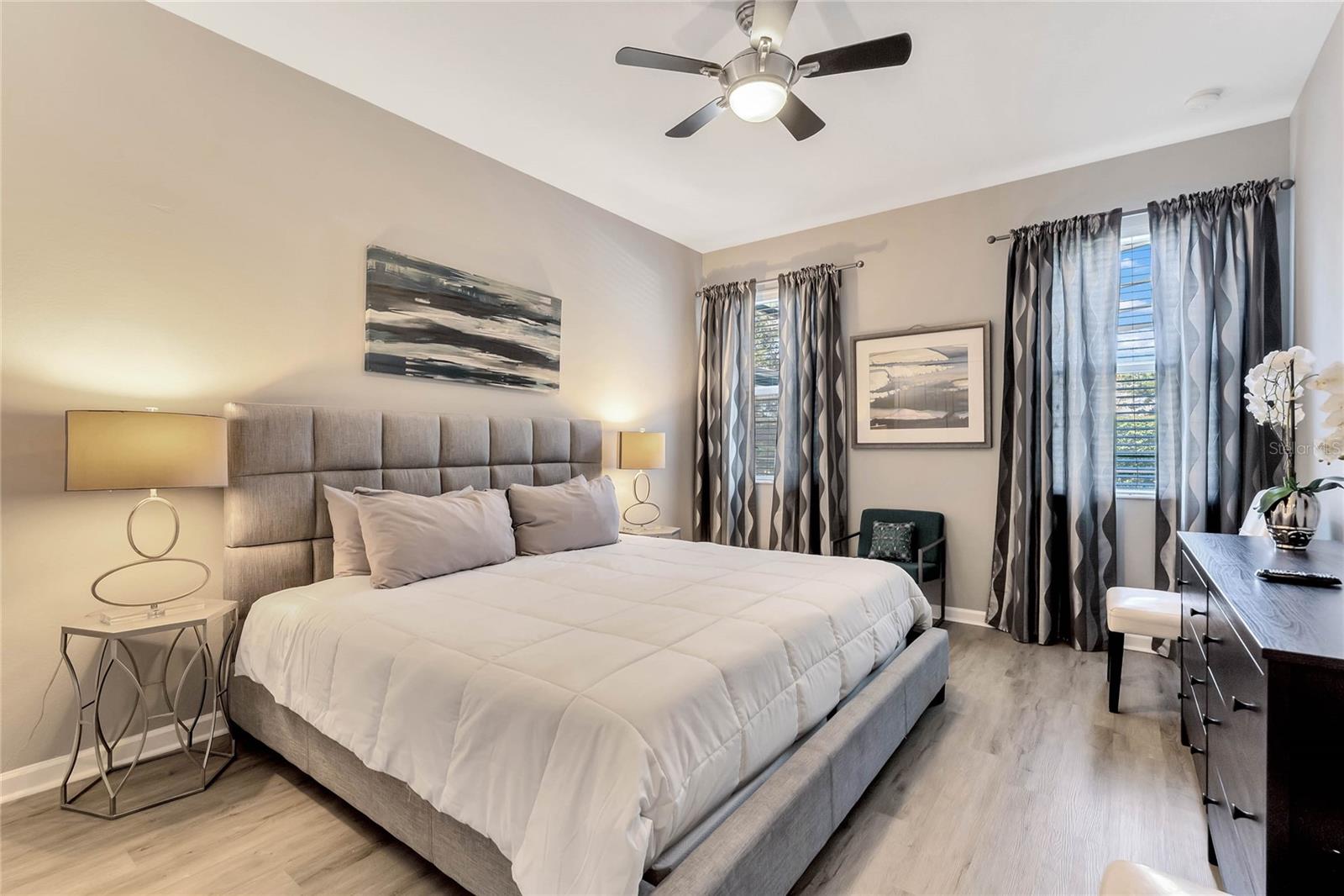 OAKMONT PH 01 - Residential Lease