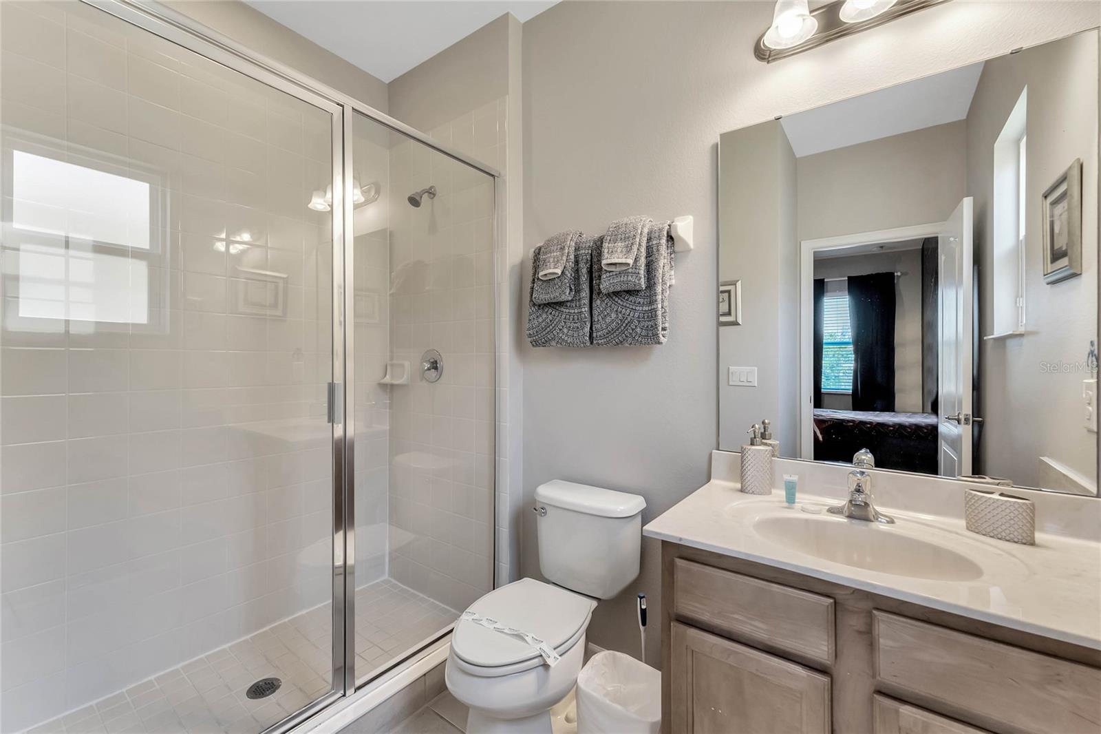 OAKMONT PH 01 - Residential Lease