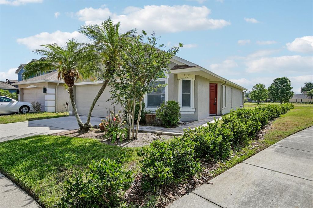 Photo of 7723 Bristol Park Drive, Apollo Beach, FL 33572 (MLS # TB8510366)