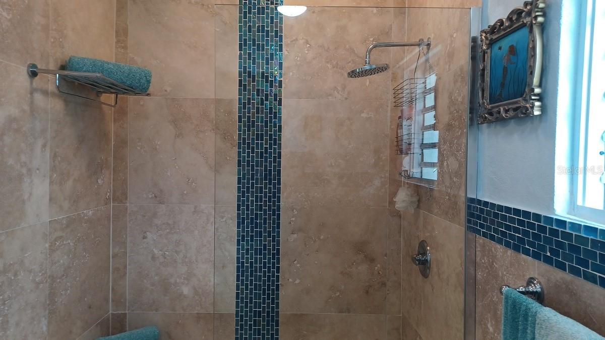 ISABEL SEGUNDA - Residential