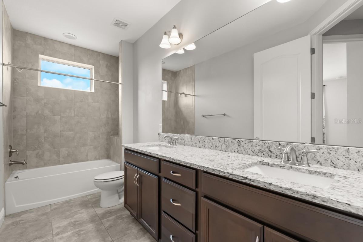 EAST-TRACT 5 - Residential Lease