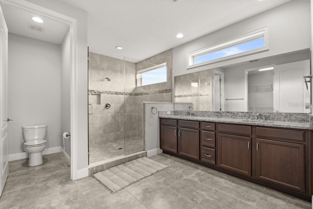 EAST-TRACT 5 - Residential Lease