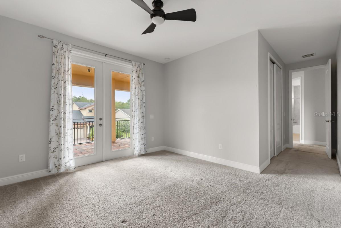 EAST-TRACT 5 - Residential Lease