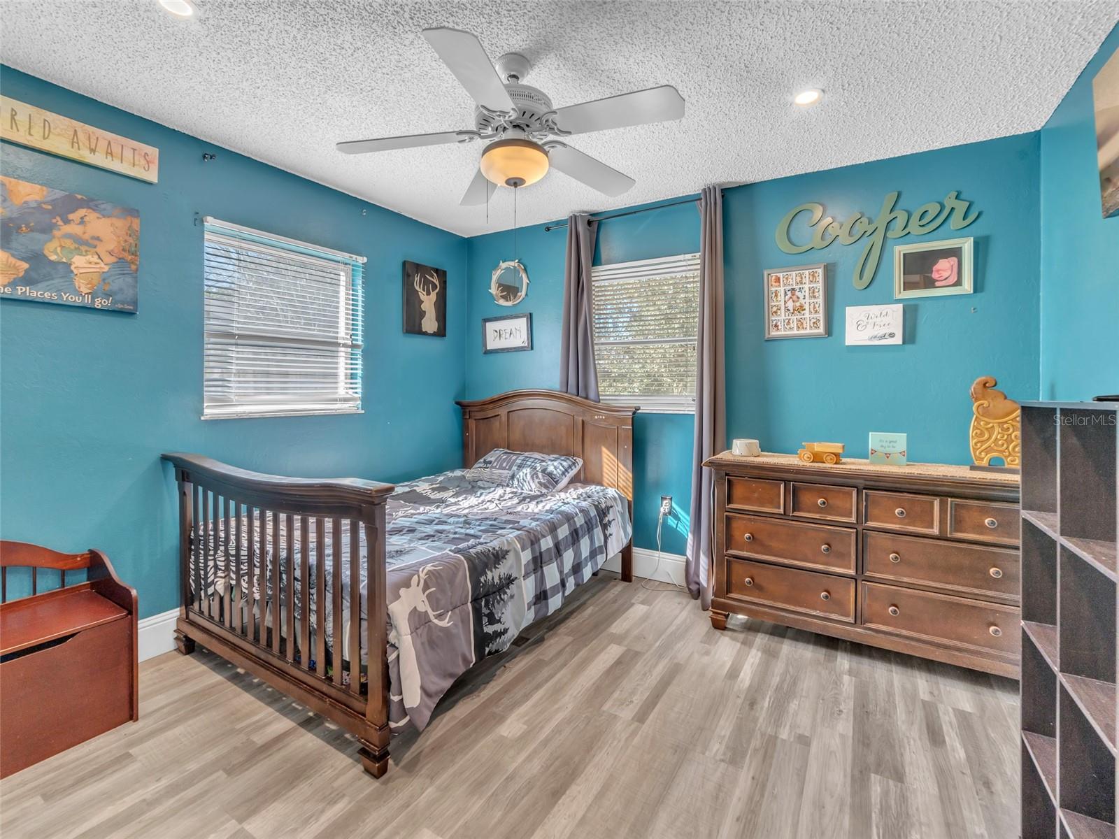 RAVENWOOD MANOR - Residential