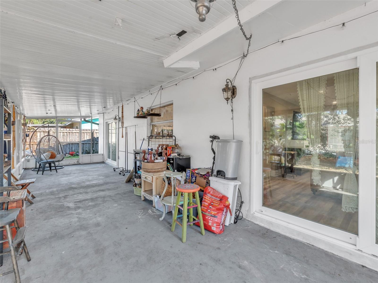 RAVENWOOD MANOR - Residential