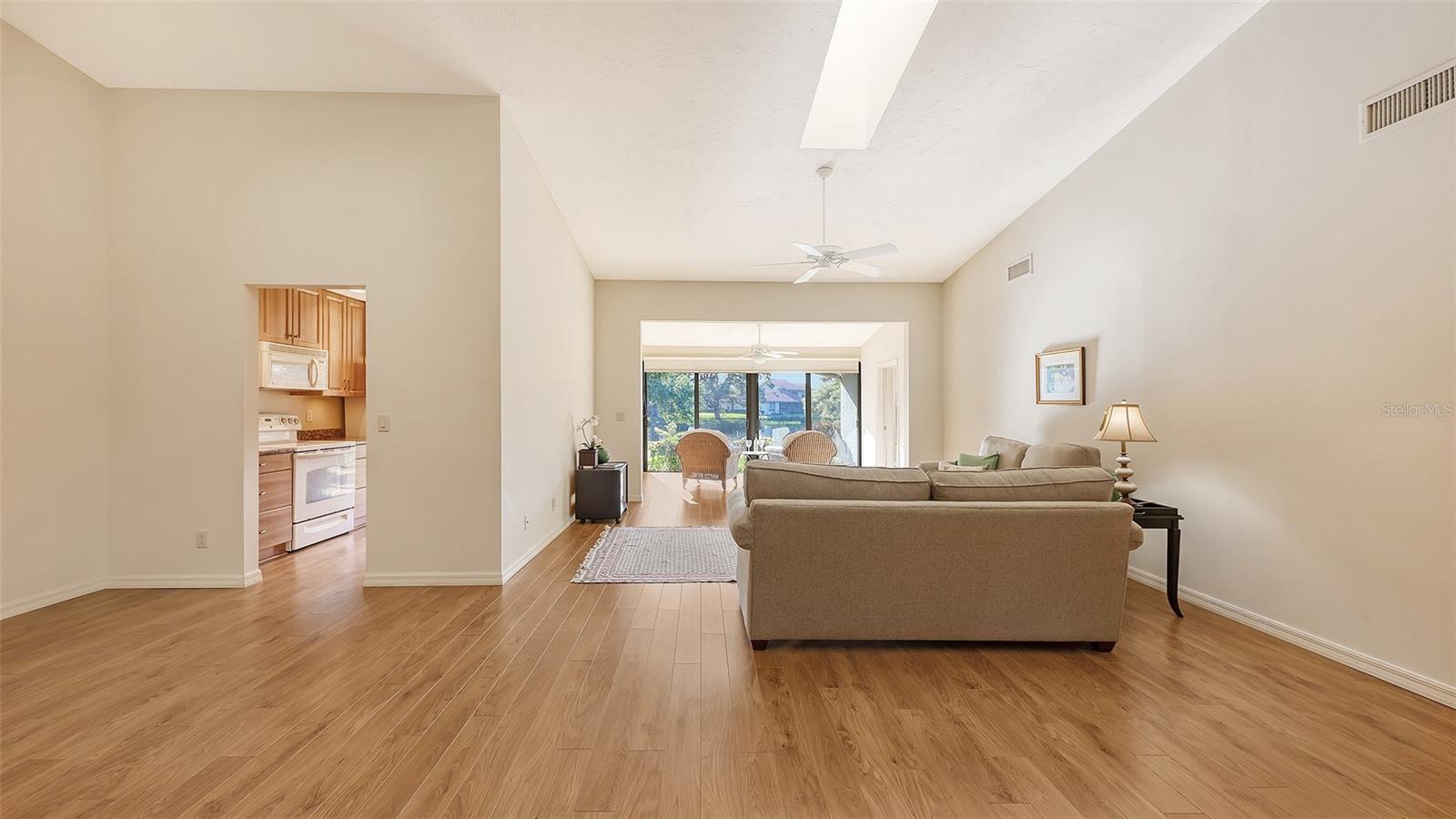 LAKESHORE VILLAGE - Residential