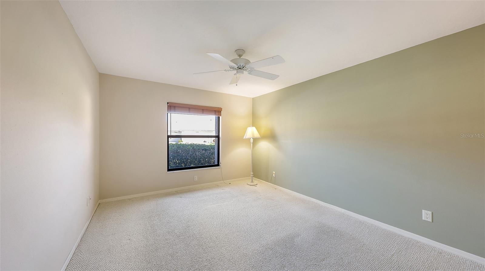 LAKESHORE VILLAGE - Residential