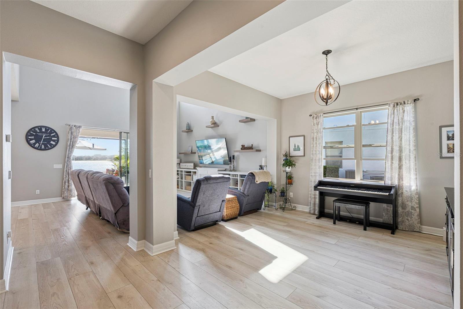 10824 LEMON LAKE BOULEVARD