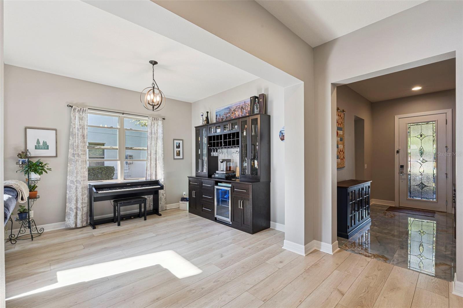 10824 LEMON LAKE BOULEVARD